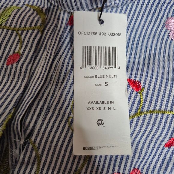 BCBGeneration Blue and White Blouse with Ruffle Sleeves Size Small - Picture 4 of 5